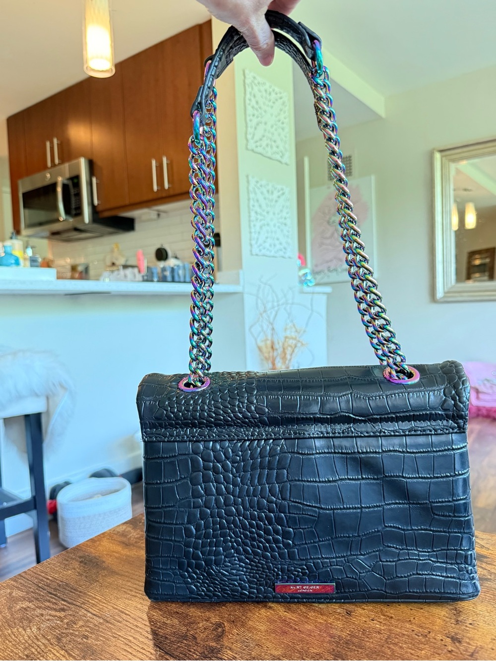 Authentic Kurt Geiger London bag in black crocodile embossed leather - Picture 3 of 8